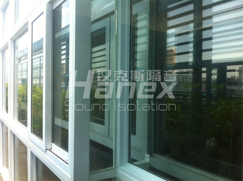 四季青服裝隔音窗2 四季青服裝隔音窗2